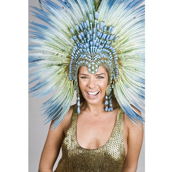 Apaixonada por Carnaval, a loira já esteve à frente das baterias da Acadêmicos da Rocinha e da Portela. De 2007 a 2011, reinou na Unidos da Tijuca. Em 2010, grávida de seu primeiro filho, a apresentadora não caiu do salto e brilhou, ajudando a escola a c<br> Apaixonada por Carnaval, a loira já esteve à frente das baterias da Acadêmicos da Rocinha e da Portela. De 2007 a 2011, reinou na Unidos da Tijuca. Em 2010, grávida de seu primeiro filho, a apresentadora não caiu do salto e brilhou, ajudando a escola a c<br>