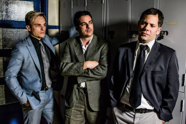 Gustavo Falcão, Daniel Dias da Silva e Sávio Moll: vazio diante da morte Gustavo Falcão, Daniel Dias da Silva e Sávio Moll: vazio diante da morte