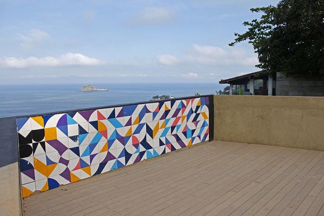 Com 40 metros quadrados, o espaço estava deteriorado e teve a murada de azulejos refeita<br>