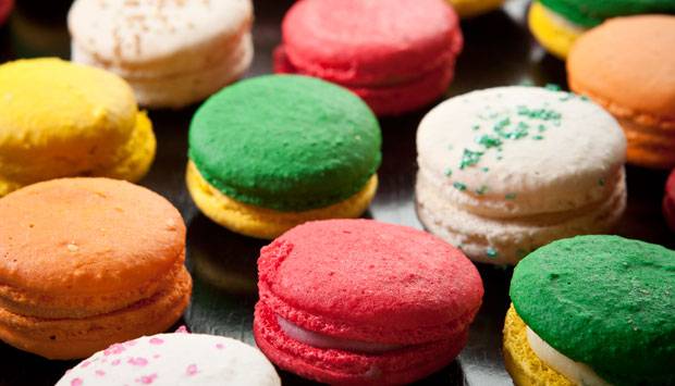 Na confeitaria da Avenida Nossa Senhora de Coapcabana, prove os diversos sabores de macarrons &agrave; disposi&ccedil;&atilde;o<br>
