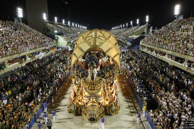 Beija-Flor é a escola campeã do Carnaval 2015 Beija-Flor é a escola campeã do Carnaval 2015
