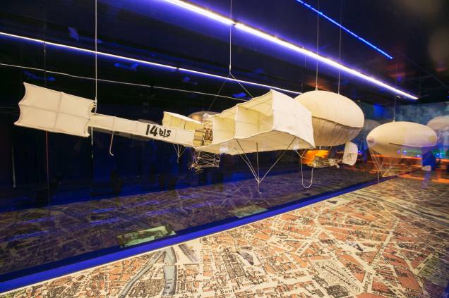 Mais uma réplica do 14 Bis, o bisavô do avião Mais uma réplica do 14 Bis, o bisavô do avião