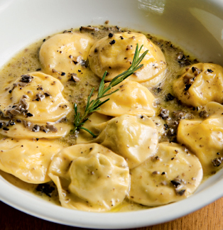 lipe-borges2_raviolicomtrufanegra_serafina