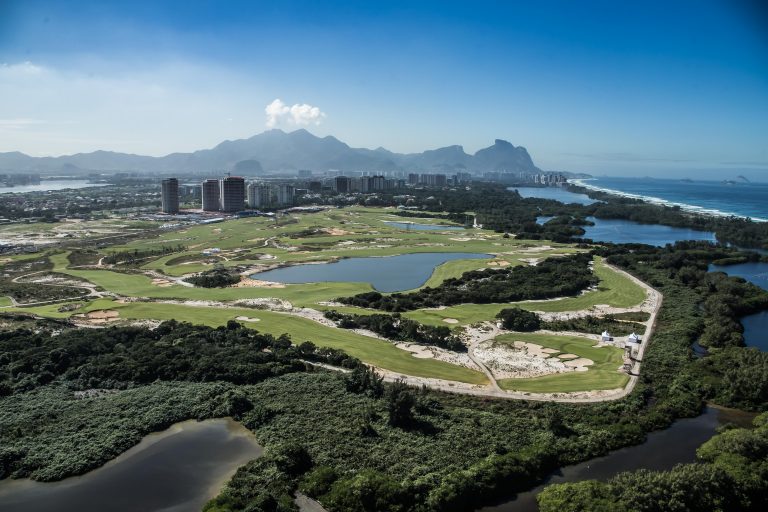 Campo Olímpico de Golfe, na Barra da Tijuca: prêmio internacional de responsabilidade ambiental
