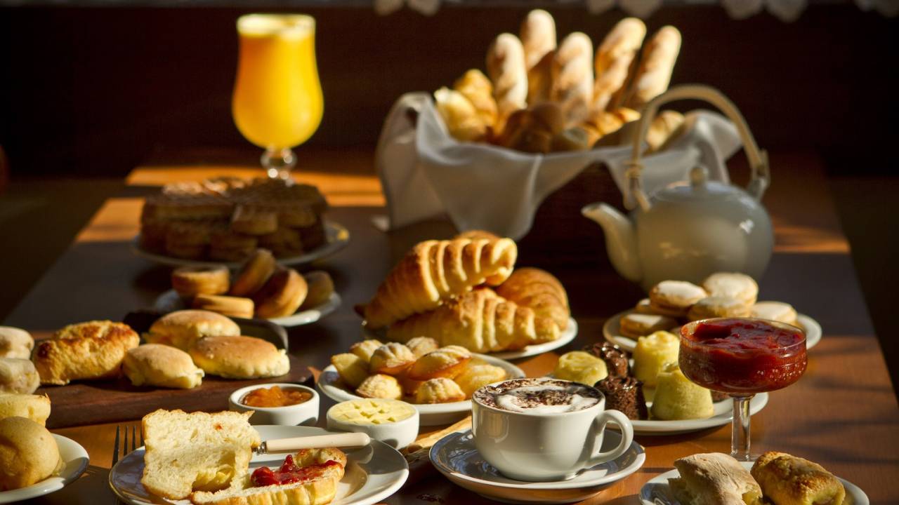A mesa de café da manhã da Escola do Pão, na Lagoa, eleito O Melhor Café da Manhã pelo júri da revista Veja Rio Comer e Beber 2013_2014