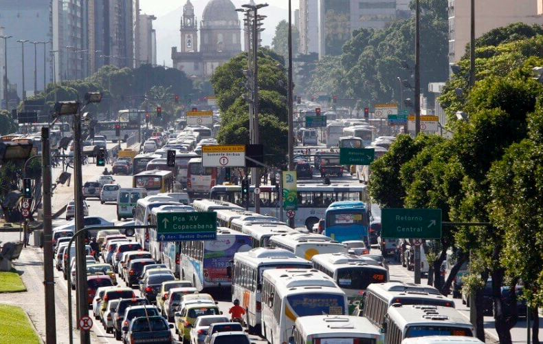 Trânsito Avenida Presidente Vargas