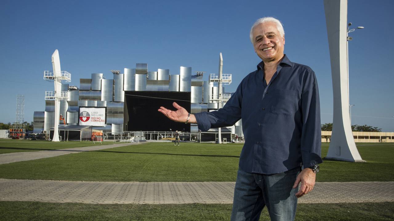 Roberto Medina: vendedor de lama