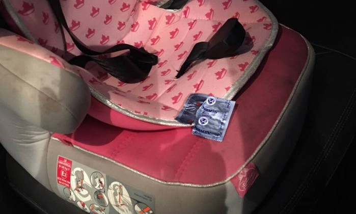 camisinha usada cadeirinha bebê carro shopping tijuca