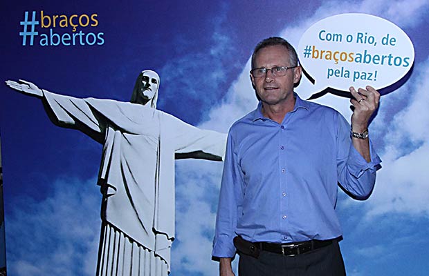 O secretário José Mariano Beltrame posa para o projeto Rio de Braços Abertos<br> O secretário José Mariano Beltrame posa para o projeto Rio de Braços Abertos<br>