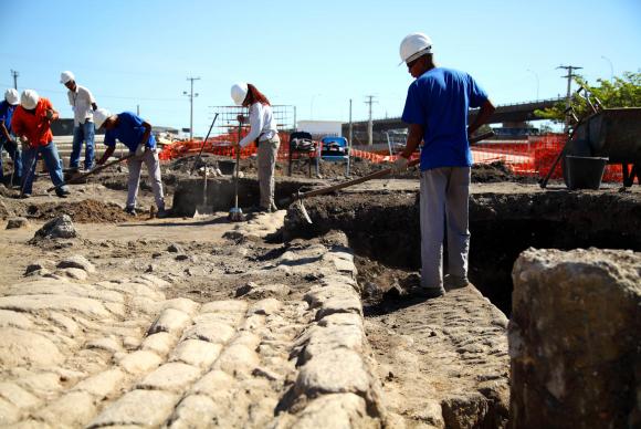 linha_4_arqueologia_19