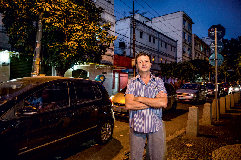 Dias, dono de restaurante na Barão de Sertório, no Rio Comprido: engarrafamentos e som irritante de buzinas