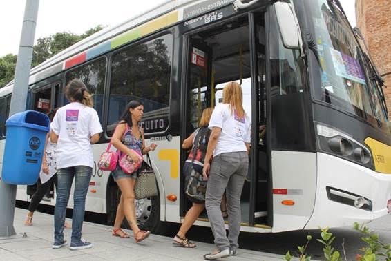 Ônibus participa do projeto Circulando Cultura (5456394)