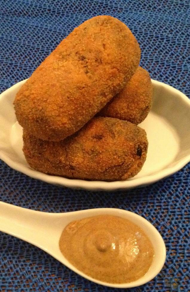 Croquete de costela com mostarda forte do Ribz. Croquete de costela com mostarda forte do Ribz.