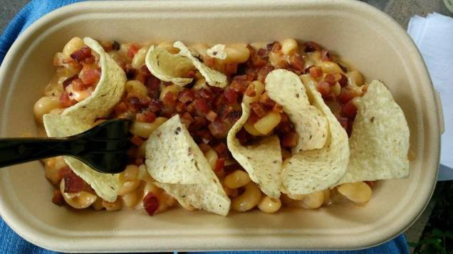 Holy Mac n’ Cheese: Macarrão com molho de queijos, bacon e nachos do Holy Pasta. Holy Mac n’ Cheese: Macarrão com molho de queijos, bacon e nachos do Holy Pasta.
