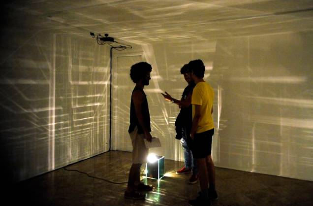 A exposição Zeitgeist: a Arte da Nova Berlim reúne trabalhos de 29 artistas contemporâneos A exposição Zeitgeist: a Arte da Nova Berlim reúne trabalhos de 29 artistas contemporâneos
