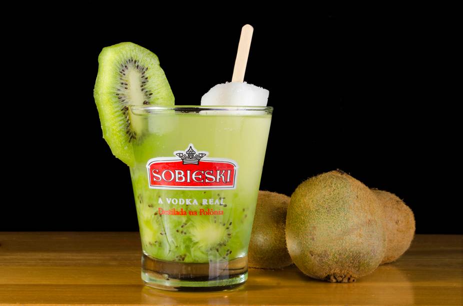 Caipilé de kiwi: no Papo Inicial