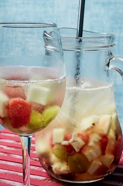 Clericot de frutas do dia: dica refrescante da ala de drinques