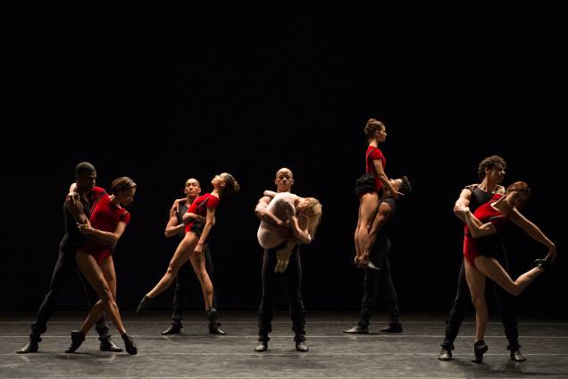Dança Sinfônica, nova coreografia do Grupo Corpo: celebração dos 40 anos da trupe