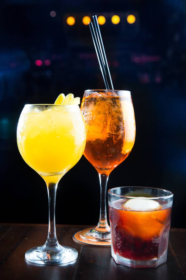 Last kiss, Aperol Spritz e negroni: sugestões das torneiras