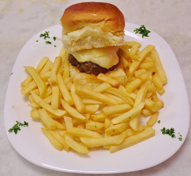 Hamburger Esconderijo Hamburger Esconderijo