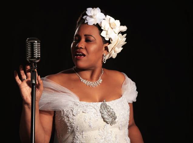 Lilian Valeska: como Billie Holiday em Amargo Fruto