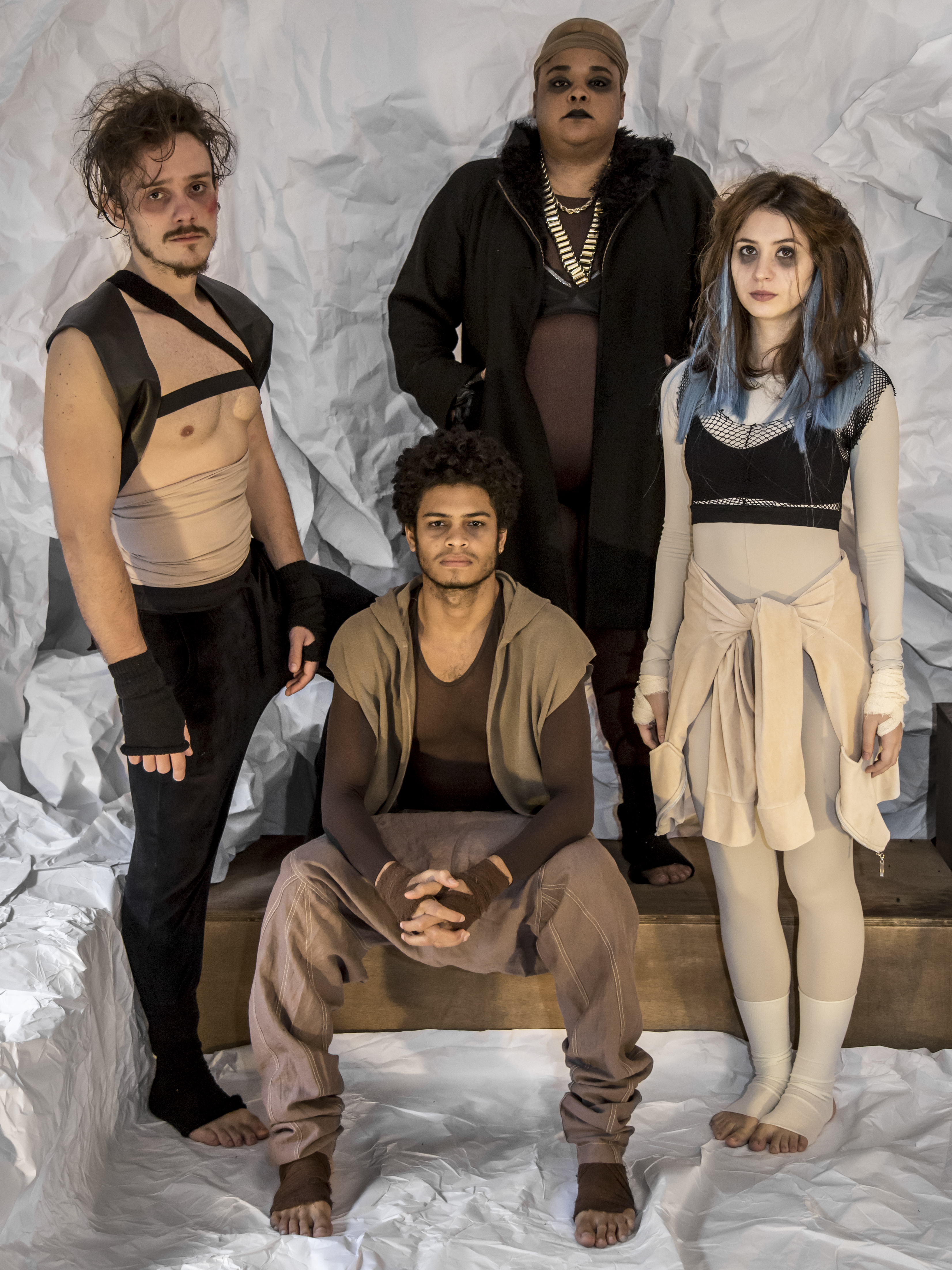 os-insones-3-yuri-ribeiro-polly-marinho-guilherme-ferraz-e-amanda-grimaldi-foto-lolo-bonfanti.jpeg