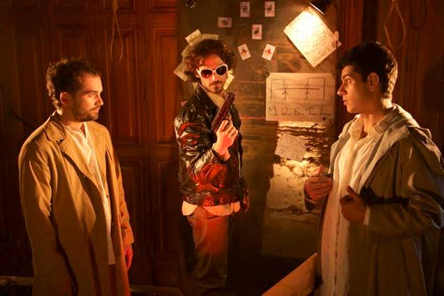 Rosencrantz e Guildenstern Estão Mortos: texto do inglês Tom Stoppard enfoca dois coadjuvantes de Hamlet Rosencrantz e Guildenstern Estão Mortos: texto do inglês Tom Stoppard enfoca dois coadjuvantes de Hamlet