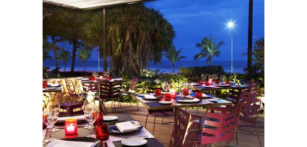 A varanda do restaurante comporta até 250 pessoas, com coquetel volante<br> A varanda do restaurante comporta até 250 pessoas, com coquetel volante<br>