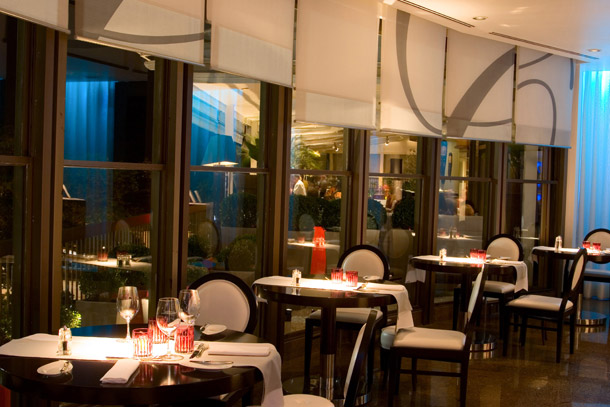 Um encontro romântico no melhor restaurante francês do Rio<br>