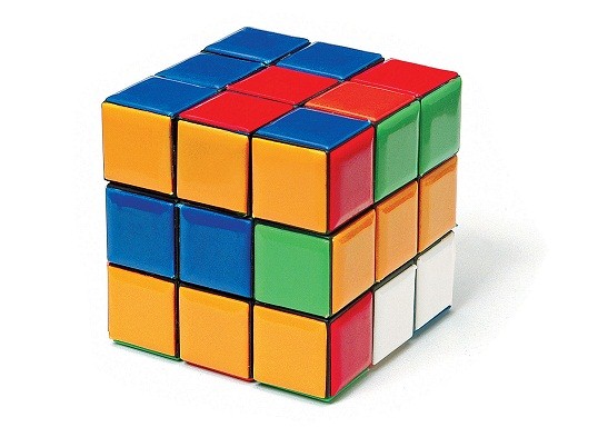 Verdadeiro símbolo da década new wave, é, na verdade um quebra-cabeça criado pelo húngaro Erno Rubik, em 1974. O objetivo beirava o impossível: agrupar quadrados da mesma cor nas faces do cubo.<br>