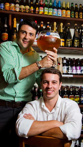 Thomi e Vieira<br> Thomi e Vieira<br>