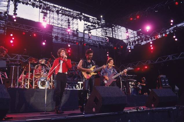 Show do Capital Inicial, banda que tem mais de 20 anos de carreira e também está no Rock in Rio 2011<br> Show do Capital Inicial, banda que tem mais de 20 anos de carreira e também está no Rock in Rio 2011<br>
