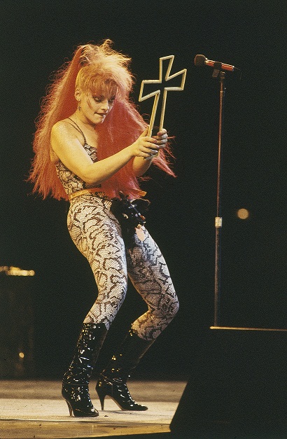 A cantora alemã Nina Hagen<br> A cantora alemã Nina Hagen<br>