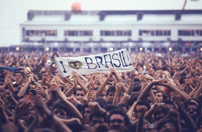 O p&uacute;blico entusiasta do primeiro festival de rock no Rio<br>