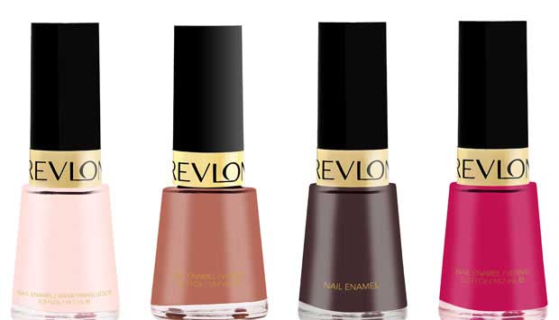 Pensando nos casais de namorados, a Revlon lançou quatro novas cores para a linha Nail Enamel: All Fired Up, Devilish, Scene Stealer e Endless Possibilities. Todas bastante delicadas e com toques de romantismo. O preço sugerido é R$ 15,90* cada.<br>