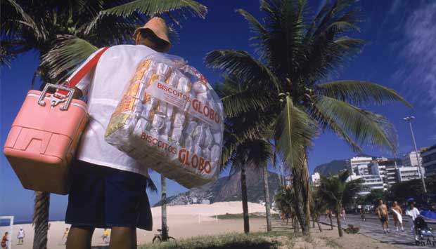 Em qualquer praia ou engarrafamento da cidade. R$ 3,00 (unidade)<br> Em qualquer praia ou engarrafamento da cidade. R$ 3,00 (unidade)<br>