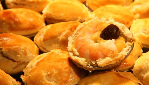 O CARANGUEJO - Rua Barata Ribeiro, 771, Copacabana, 2235-1249/ 2236-1352 (www.restauranteocaranguejo.com.br). R$ 2,80 (unidade)<br> O CARANGUEJO - Rua Barata Ribeiro, 771, Copacabana, 2235-1249/ 2236-1352 (www.restauranteocaranguejo.com.br). R$ 2,80 (unidade)<br>