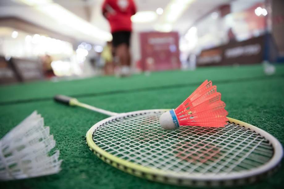 Projeto traz o esporte de raquetes e petecas para perto do público