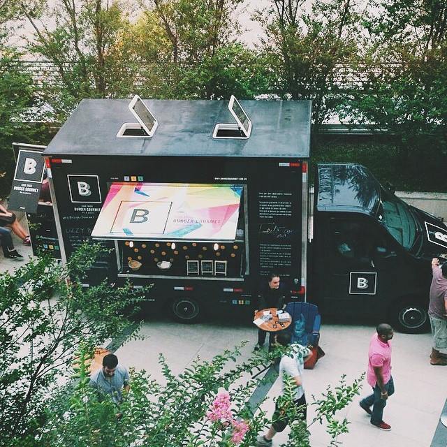 Em novo pop-up, Jeffrey recebe os burgers no Monsieur B. Veja detalhes!
