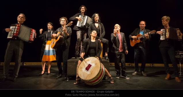 De Tempo Somos: sarau literário e musical do Grupo Galpão