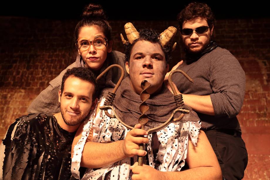 Elenco de O Diabo Não Pode Ser Pop: curta temporada no Teatro II do Sesc Tijuca