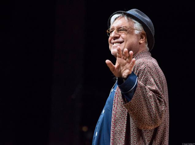 Tribos: comédia com Antonio Fagundes Tribos: comédia com Antonio Fagundes