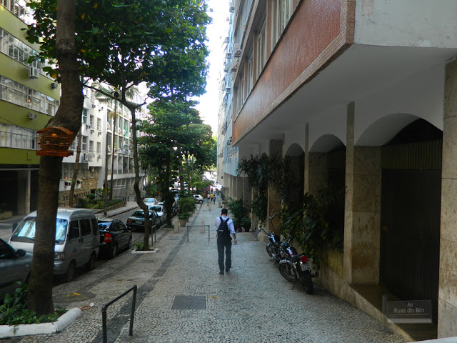 Travessa Guimarães Natal & Rua Assis Brasil | VEJA RIO Travessa Guimarães Natal & Rua Assis Brasil | VEJA RIO