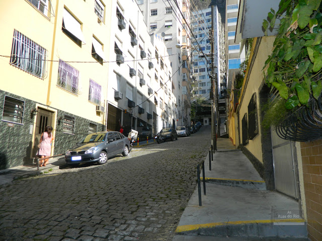 Travessa Guimarães Natal & Rua Assis Brasil | VEJA RIO