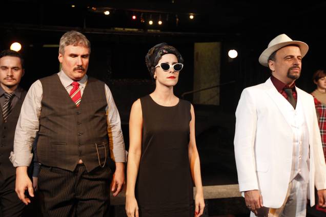 O Beijo no Asfalto: obra de Nelson Rodrigues O Beijo no Asfalto: obra de Nelson Rodrigues