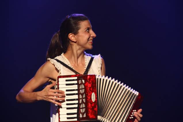 Florencia Santángelo em Acorda, Amor!: adaptação do conto infantil A Bela Adormecida