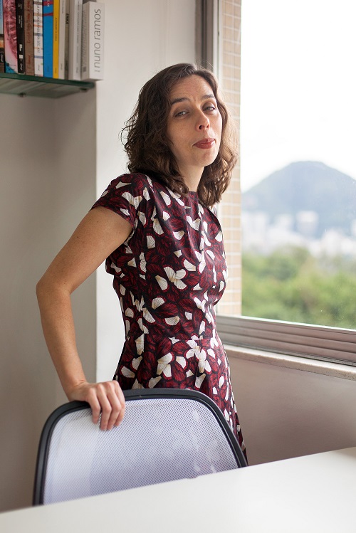 “Há uma imensidão de modos de se pensar e fazer teatro para além dos clássicos”. Uma conversa com Isabel Diegues, da editora Cobogó, sobre as suas publicações de textos teatrais