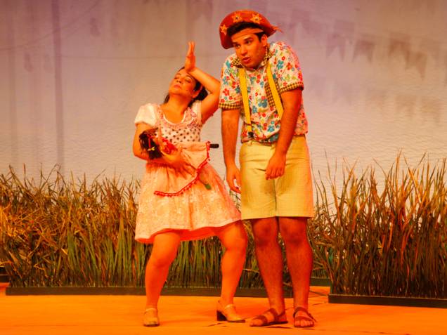 Luiz e Nazinha — Luiz Gonzaga para Crianças Luiz e Nazinha — Luiz Gonzaga para Crianças