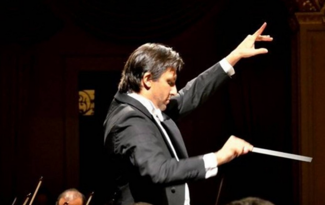 Carlos Prazeres, regente convidado da Orquestra Petrobras Sinfônica