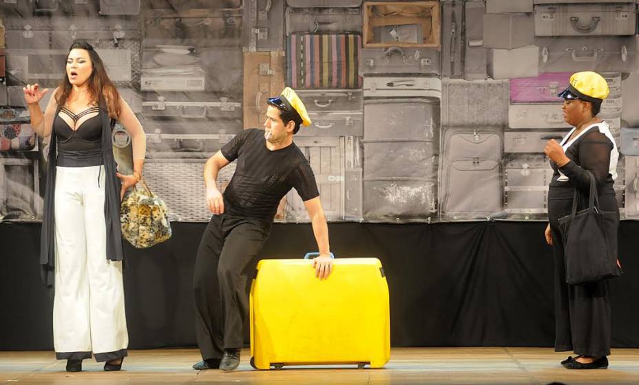 O Tombo: comédia de Rogério Blat está em cartaz no Teatro Miguel Falabella